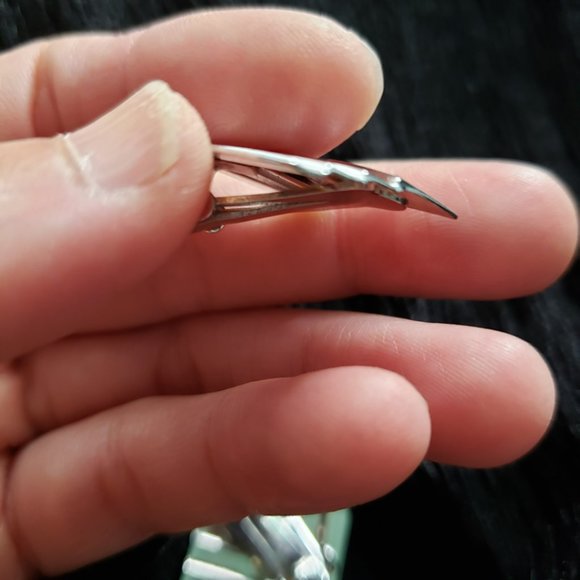Vintage Silver Toned Square Clip on Earrings - Picture 8 of 9